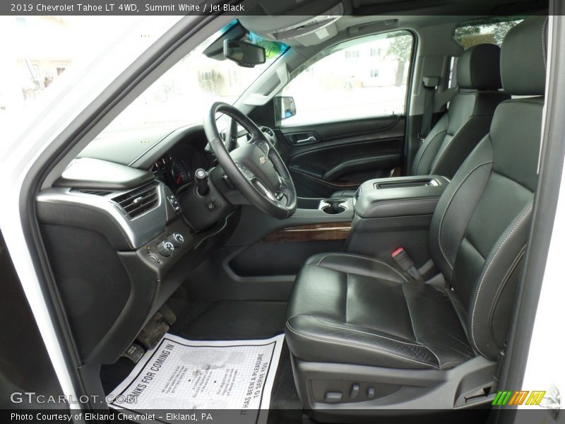 Summit White / Jet Black 2019 Chevrolet Tahoe LT 4WD