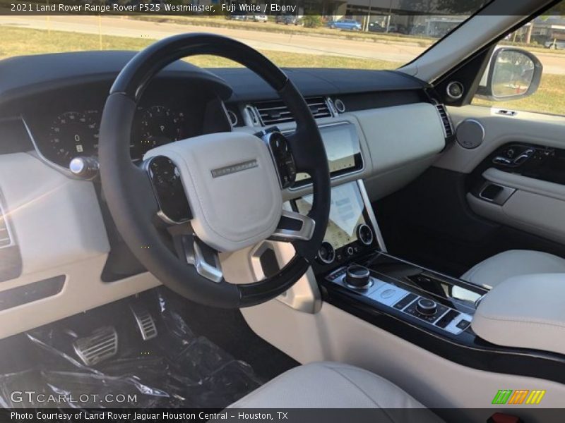 Fuji White / Ebony 2021 Land Rover Range Rover P525 Westminster