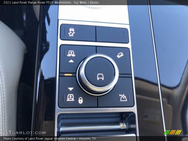 Fuji White / Ebony 2021 Land Rover Range Rover P525 Westminster
