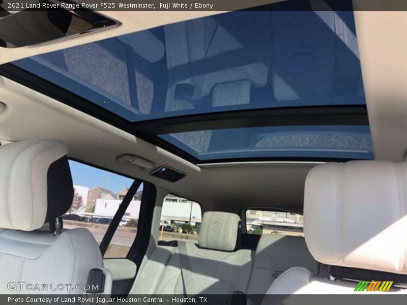 Fuji White / Ebony 2021 Land Rover Range Rover P525 Westminster