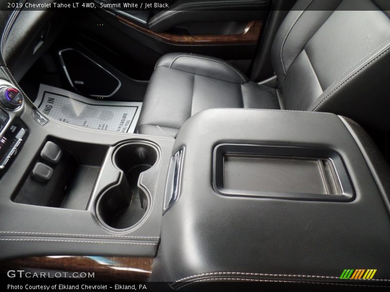 Summit White / Jet Black 2019 Chevrolet Tahoe LT 4WD