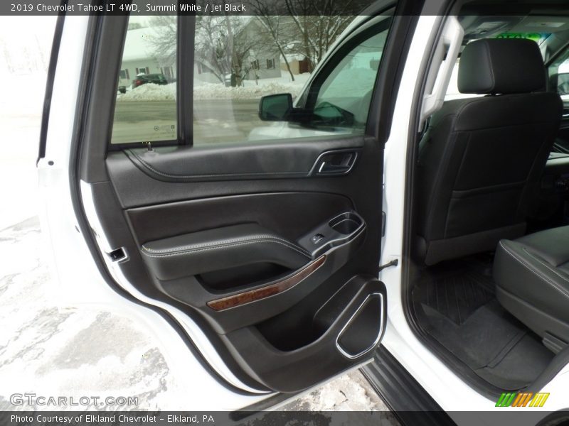 Summit White / Jet Black 2019 Chevrolet Tahoe LT 4WD