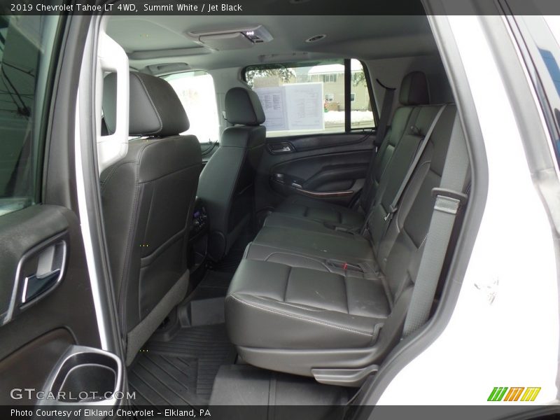 Summit White / Jet Black 2019 Chevrolet Tahoe LT 4WD