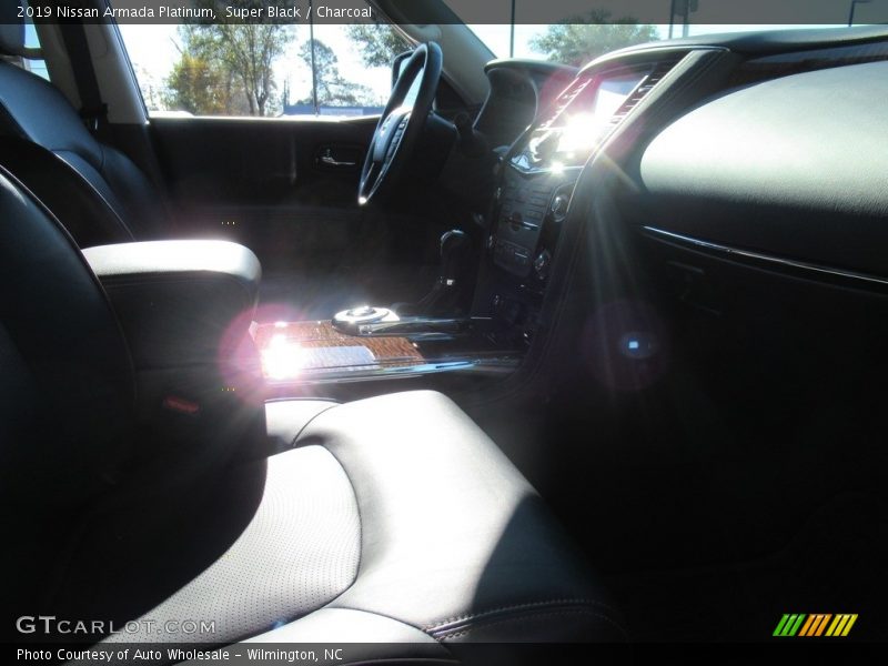 Super Black / Charcoal 2019 Nissan Armada Platinum