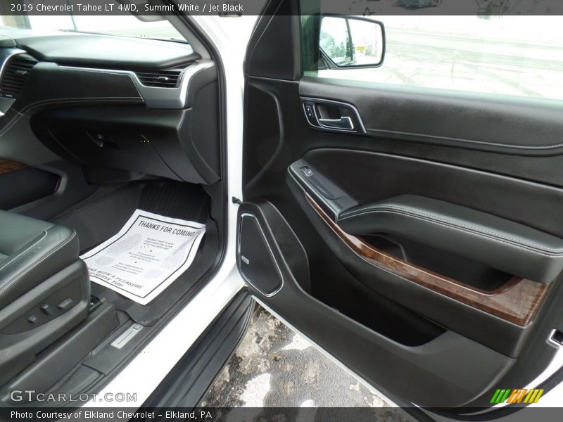 Summit White / Jet Black 2019 Chevrolet Tahoe LT 4WD
