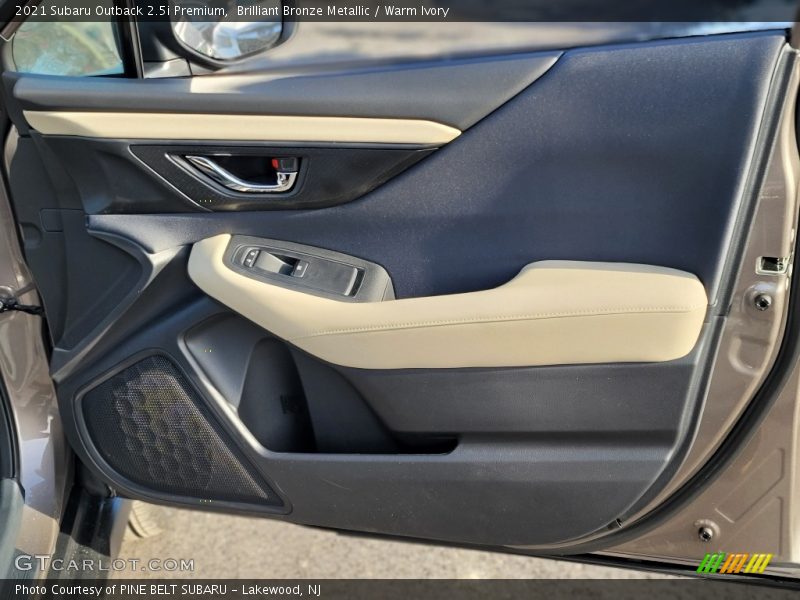 Brilliant Bronze Metallic / Warm Ivory 2021 Subaru Outback 2.5i Premium
