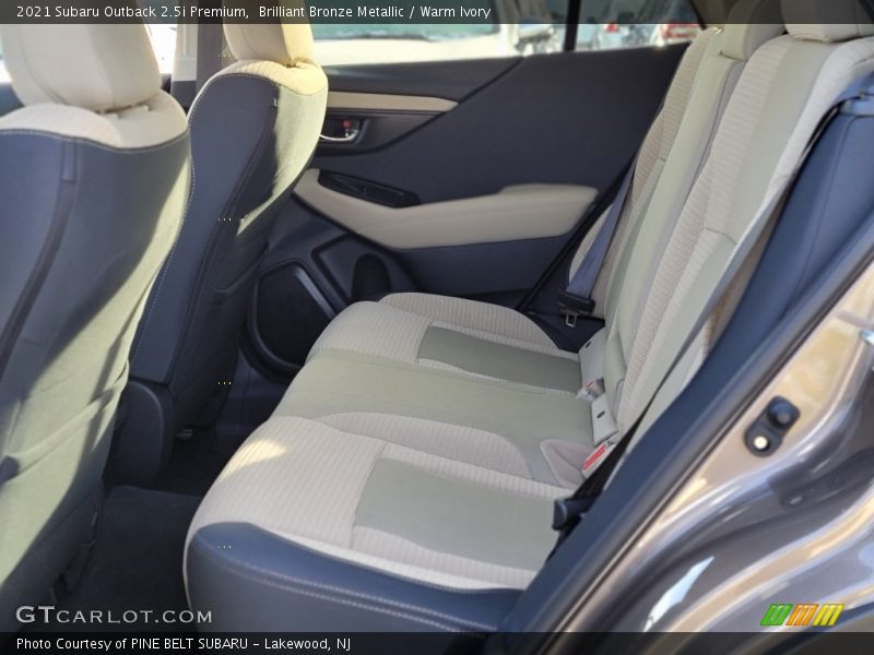 Brilliant Bronze Metallic / Warm Ivory 2021 Subaru Outback 2.5i Premium