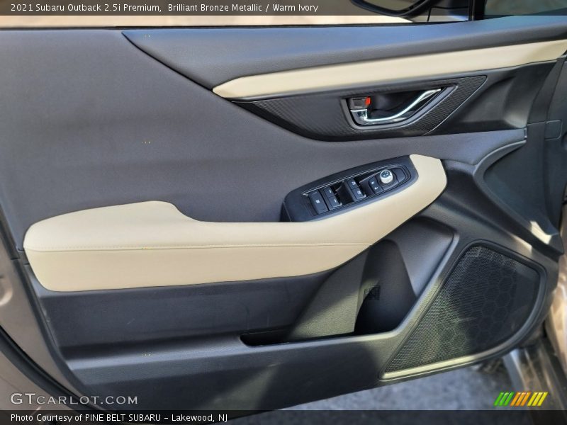 Brilliant Bronze Metallic / Warm Ivory 2021 Subaru Outback 2.5i Premium