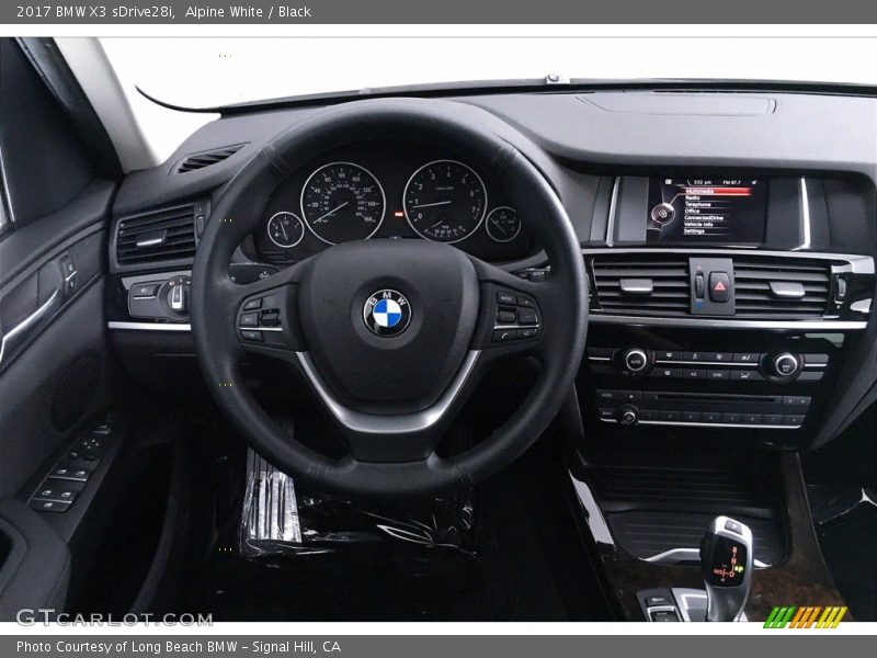 Alpine White / Black 2017 BMW X3 sDrive28i