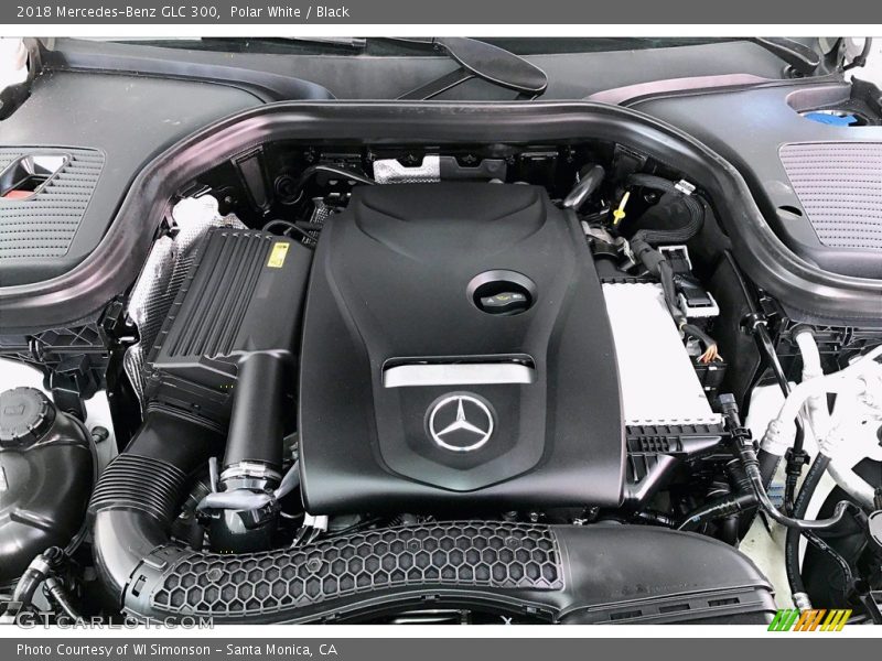 Polar White / Black 2018 Mercedes-Benz GLC 300