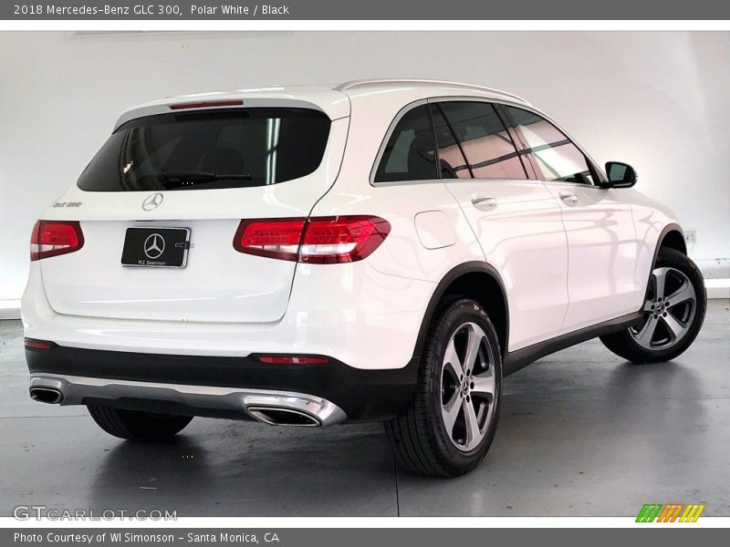 Polar White / Black 2018 Mercedes-Benz GLC 300