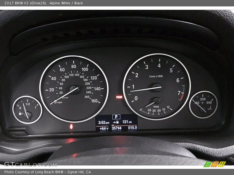 Alpine White / Black 2017 BMW X3 sDrive28i