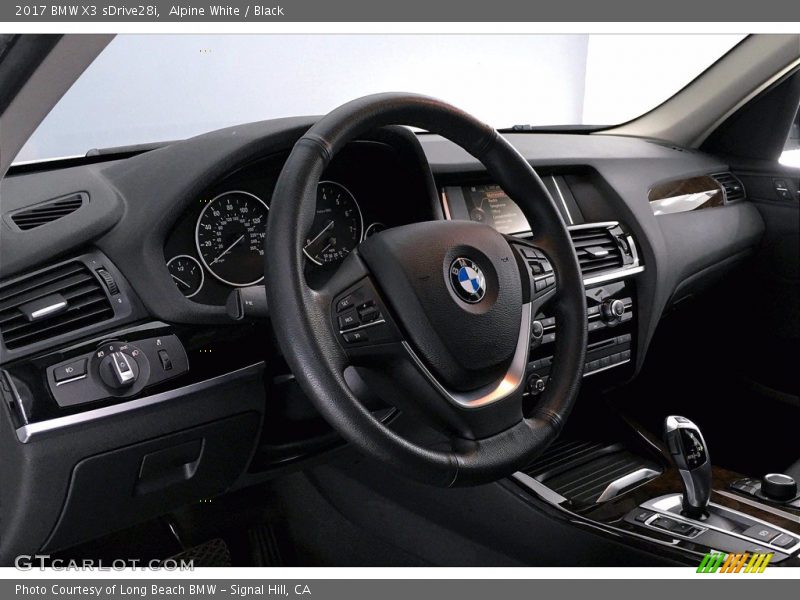 Alpine White / Black 2017 BMW X3 sDrive28i