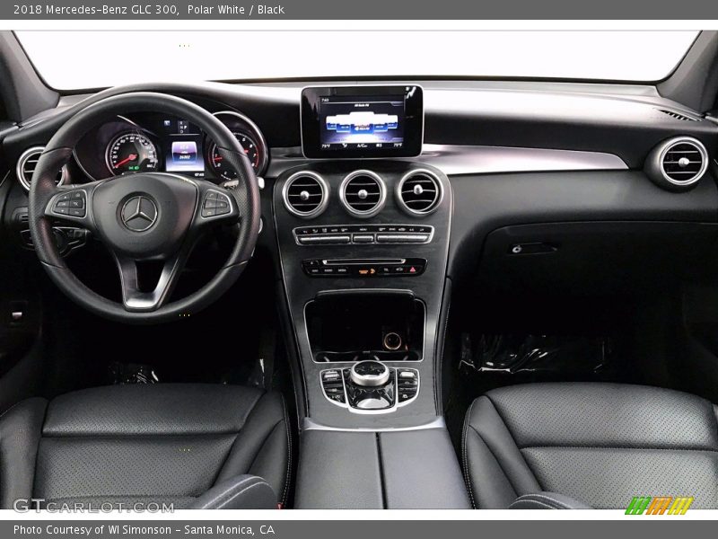 Polar White / Black 2018 Mercedes-Benz GLC 300