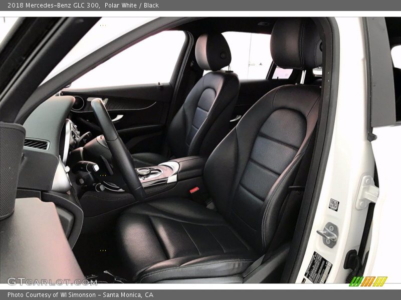 Polar White / Black 2018 Mercedes-Benz GLC 300