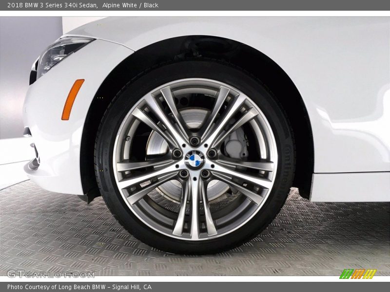 Alpine White / Black 2018 BMW 3 Series 340i Sedan