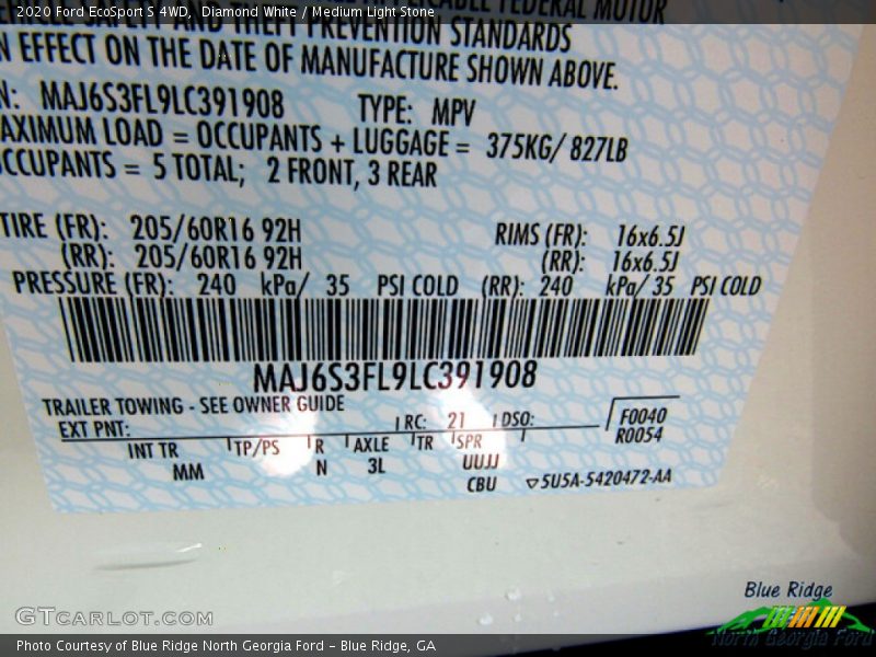 Diamond White / Medium Light Stone 2020 Ford EcoSport S 4WD