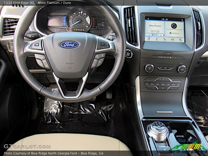White Platinum / Dune 2019 Ford Edge SEL