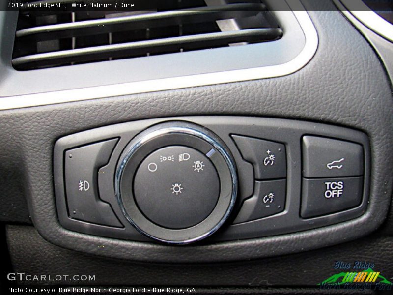 White Platinum / Dune 2019 Ford Edge SEL