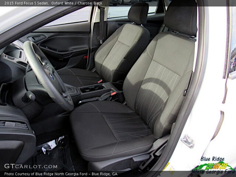 Oxford White / Charcoal Black 2015 Ford Focus S Sedan