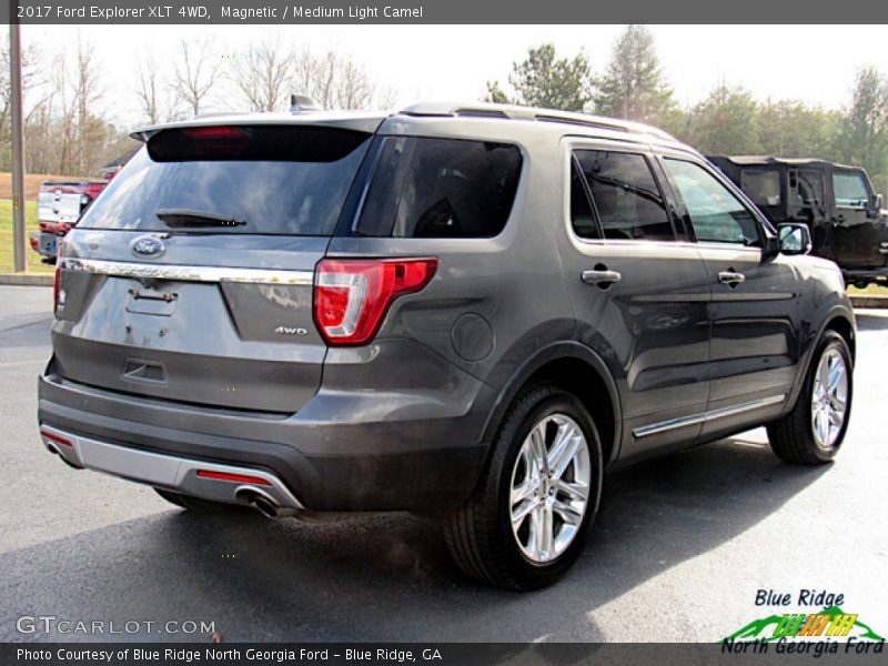 Magnetic / Medium Light Camel 2017 Ford Explorer XLT 4WD