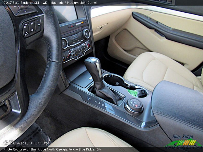 Magnetic / Medium Light Camel 2017 Ford Explorer XLT 4WD