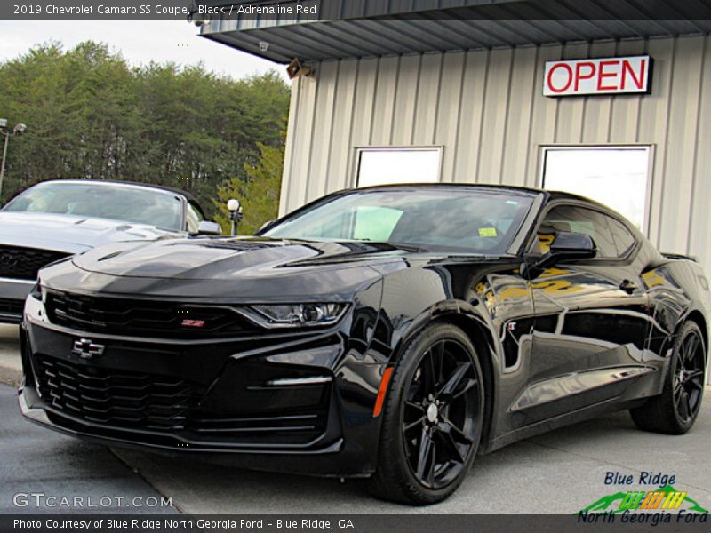 Black / Adrenaline Red 2019 Chevrolet Camaro SS Coupe