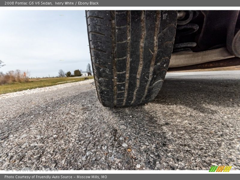 Ivory White / Ebony Black 2008 Pontiac G6 V6 Sedan