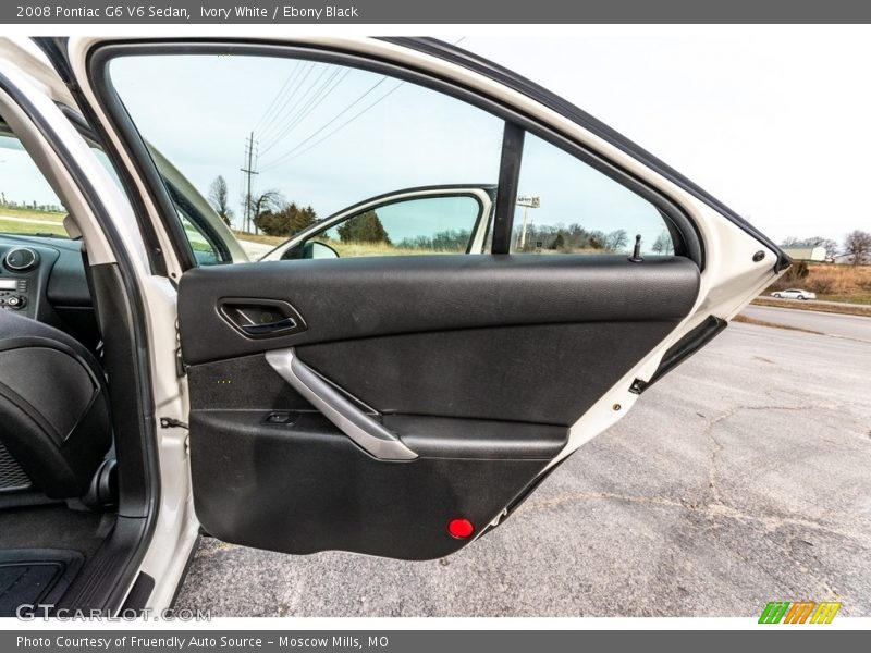 Ivory White / Ebony Black 2008 Pontiac G6 V6 Sedan