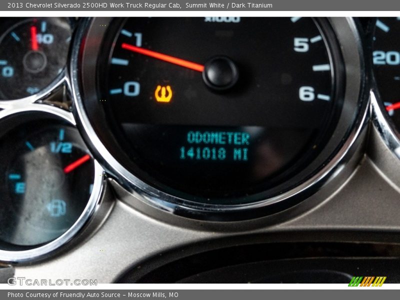 Summit White / Dark Titanium 2013 Chevrolet Silverado 2500HD Work Truck Regular Cab