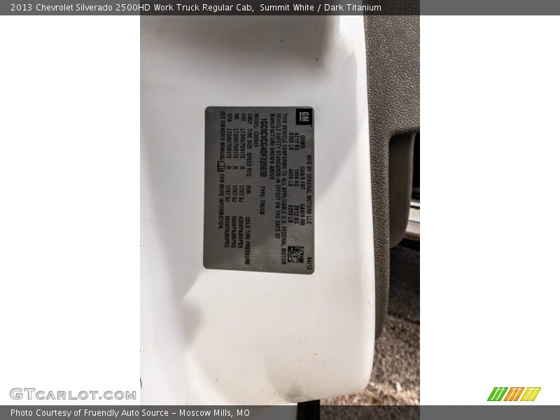 Summit White / Dark Titanium 2013 Chevrolet Silverado 2500HD Work Truck Regular Cab
