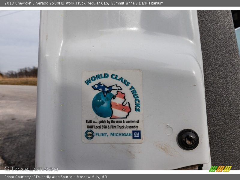 Summit White / Dark Titanium 2013 Chevrolet Silverado 2500HD Work Truck Regular Cab