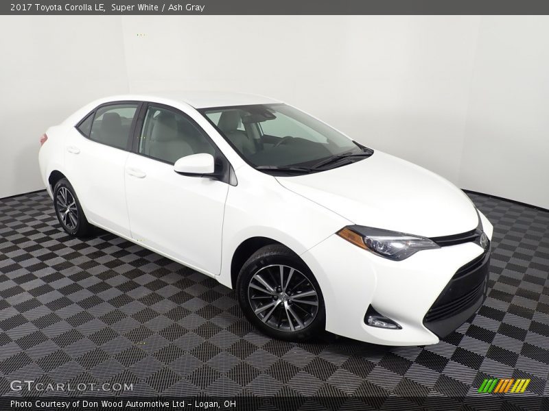 Super White / Ash Gray 2017 Toyota Corolla LE