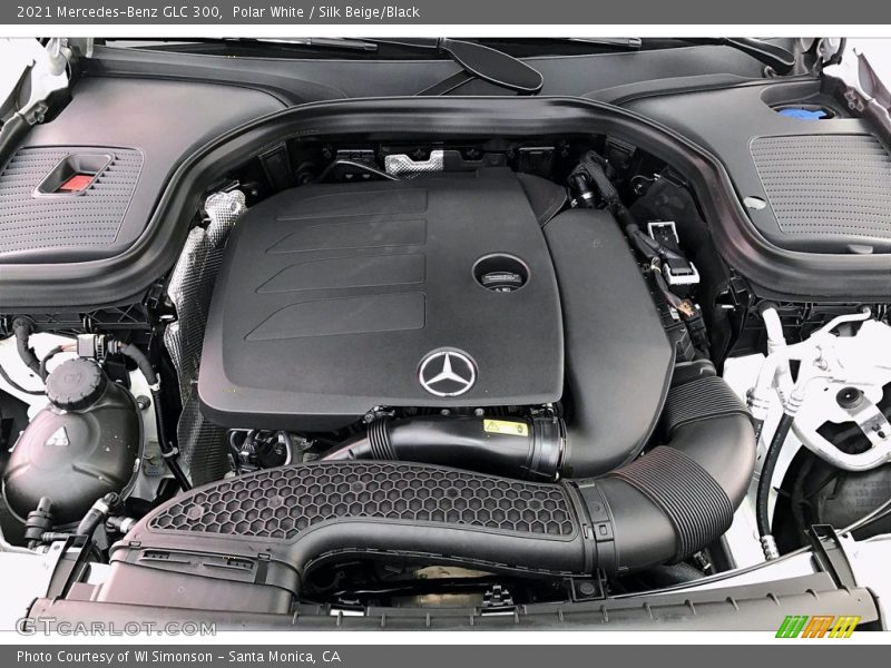 Polar White / Silk Beige/Black 2021 Mercedes-Benz GLC 300
