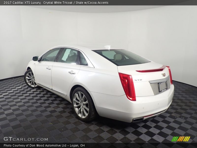 Crystal White Tricoat / Shale w/Cocoa Accents 2017 Cadillac XTS Luxury