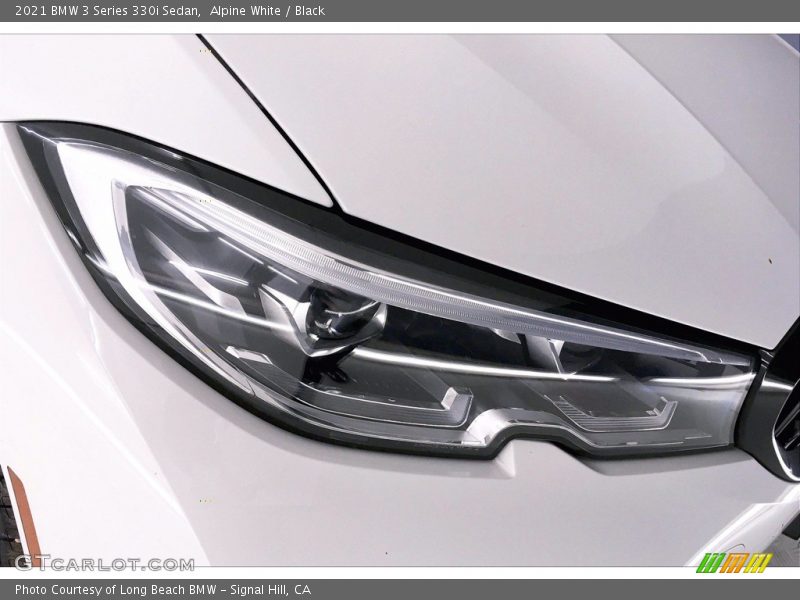 Alpine White / Black 2021 BMW 3 Series 330i Sedan