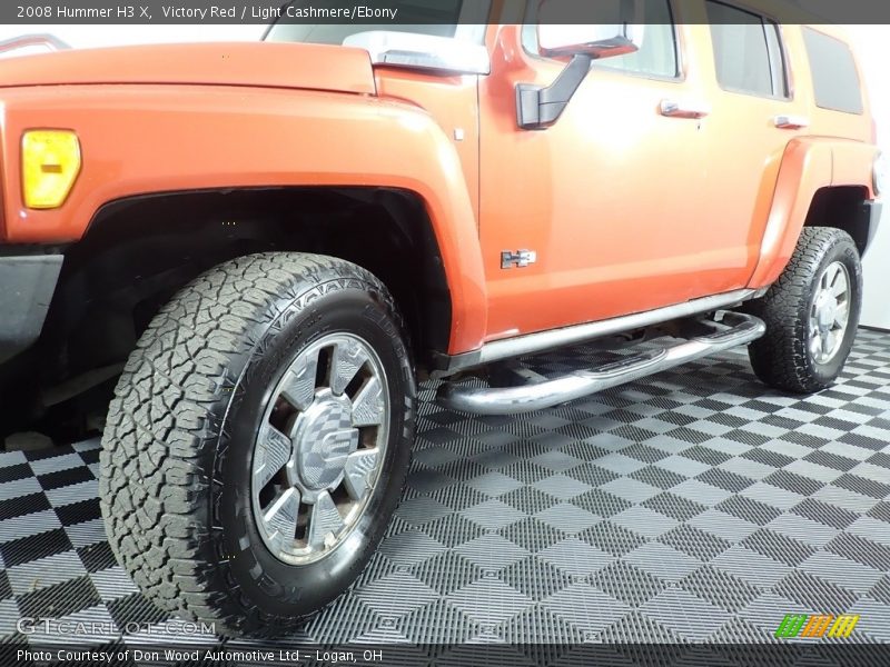 Victory Red / Light Cashmere/Ebony 2008 Hummer H3 X