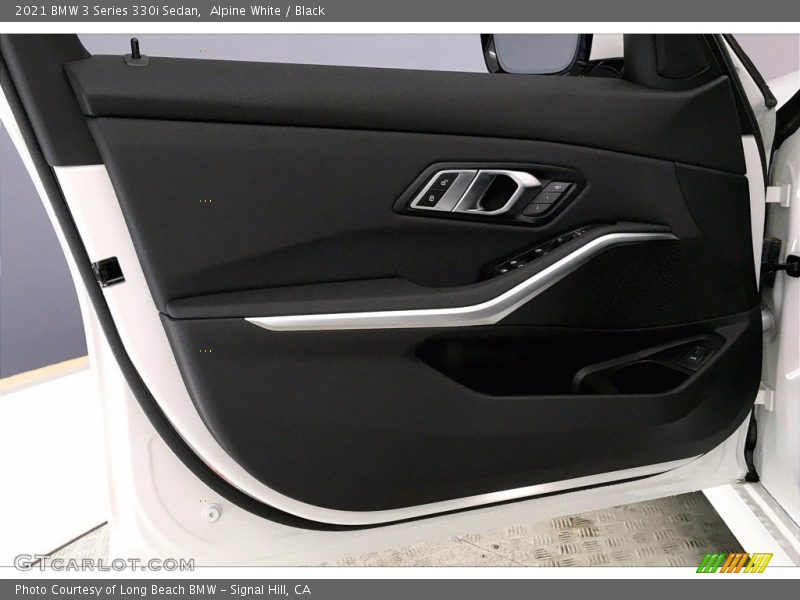 Alpine White / Black 2021 BMW 3 Series 330i Sedan