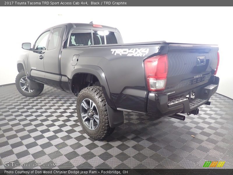 Black / TRD Graphite 2017 Toyota Tacoma TRD Sport Access Cab 4x4