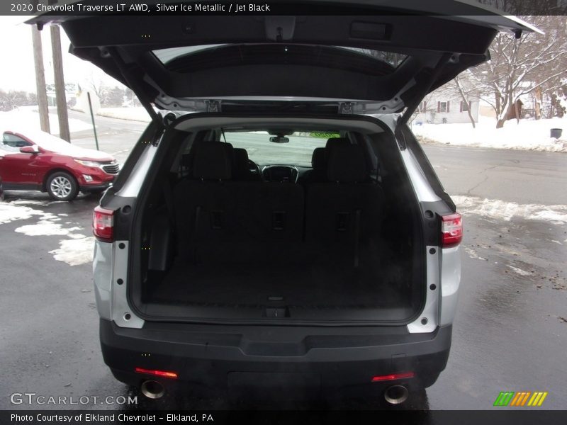 Silver Ice Metallic / Jet Black 2020 Chevrolet Traverse LT AWD