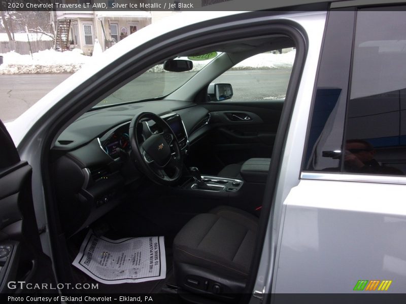 Silver Ice Metallic / Jet Black 2020 Chevrolet Traverse LT AWD