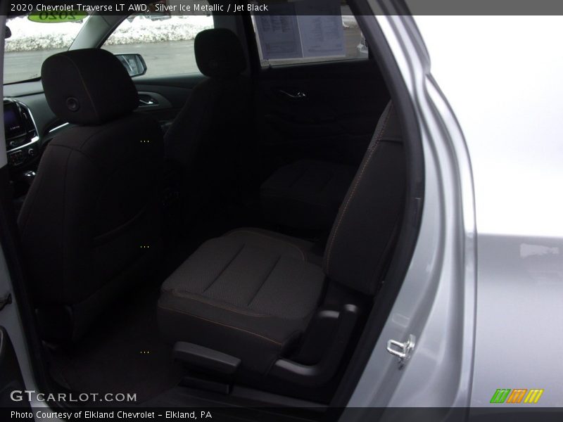 Silver Ice Metallic / Jet Black 2020 Chevrolet Traverse LT AWD