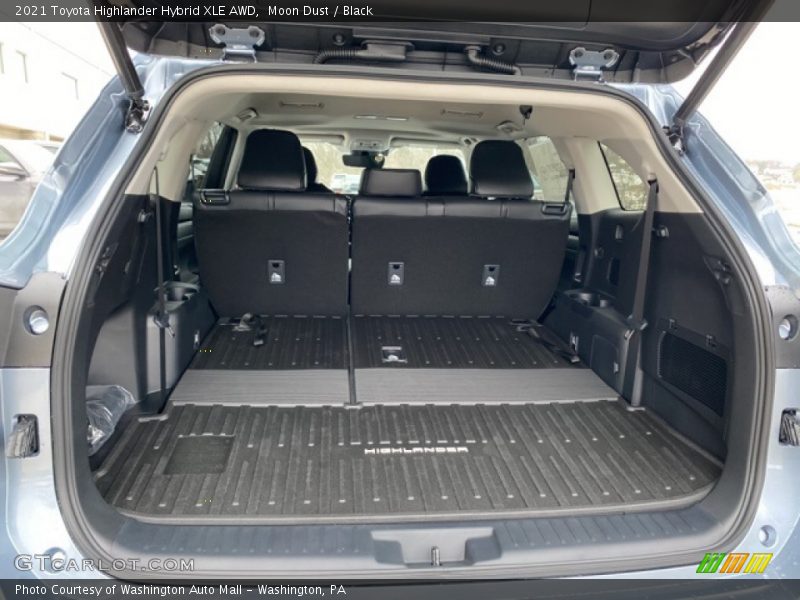 Moon Dust / Black 2021 Toyota Highlander Hybrid XLE AWD