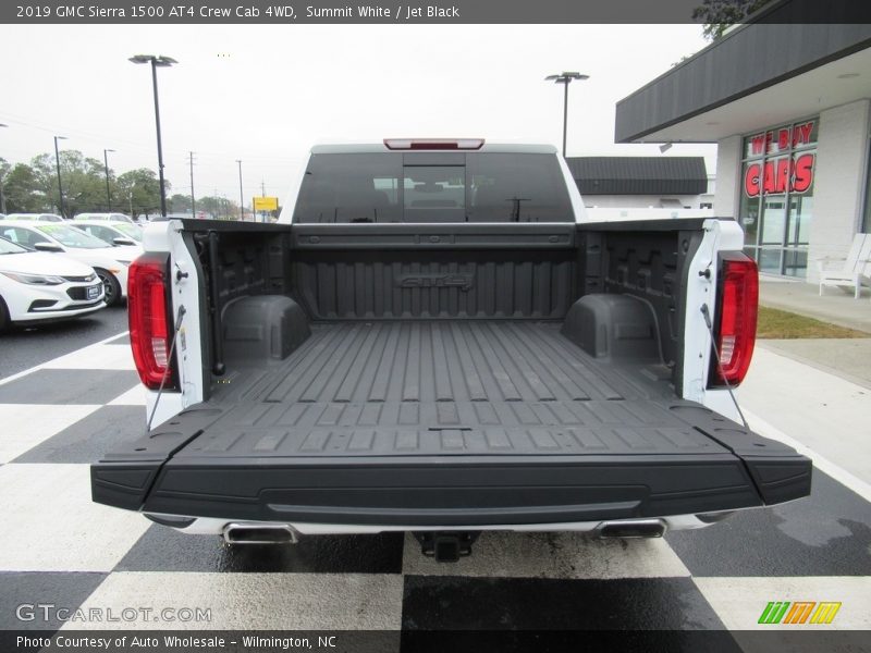 Summit White / Jet Black 2019 GMC Sierra 1500 AT4 Crew Cab 4WD