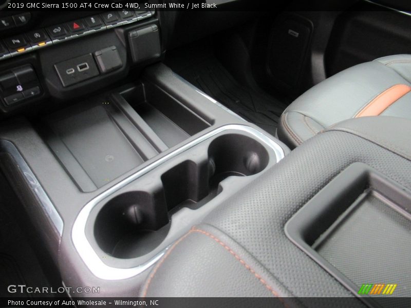 Summit White / Jet Black 2019 GMC Sierra 1500 AT4 Crew Cab 4WD