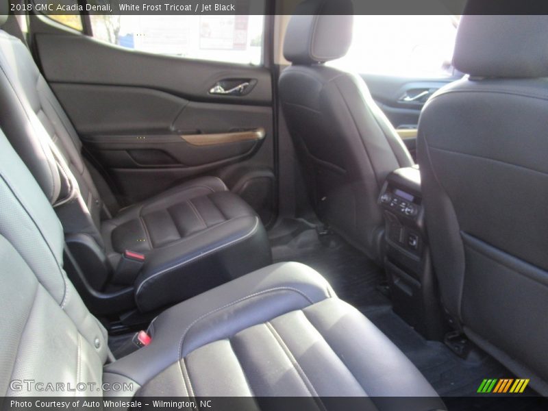 White Frost Tricoat / Jet Black 2018 GMC Acadia Denali