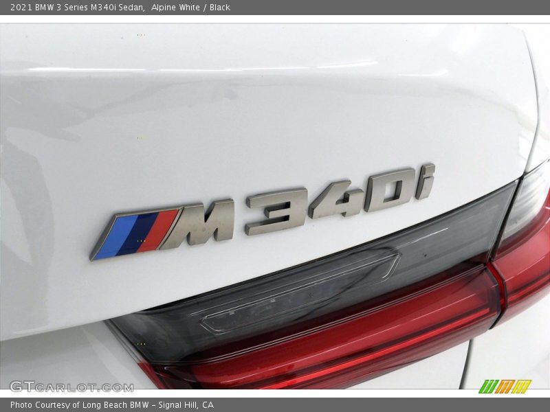 Alpine White / Black 2021 BMW 3 Series M340i Sedan