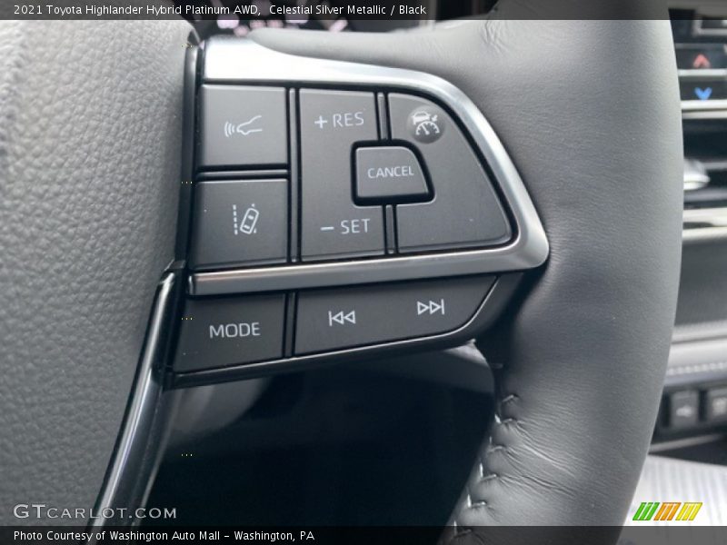  2021 Highlander Hybrid Platinum AWD Steering Wheel