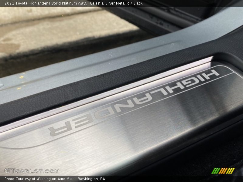 Celestial Silver Metallic / Black 2021 Toyota Highlander Hybrid Platinum AWD