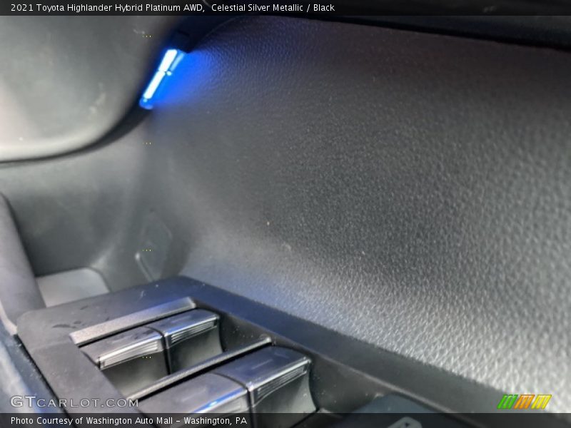 Celestial Silver Metallic / Black 2021 Toyota Highlander Hybrid Platinum AWD